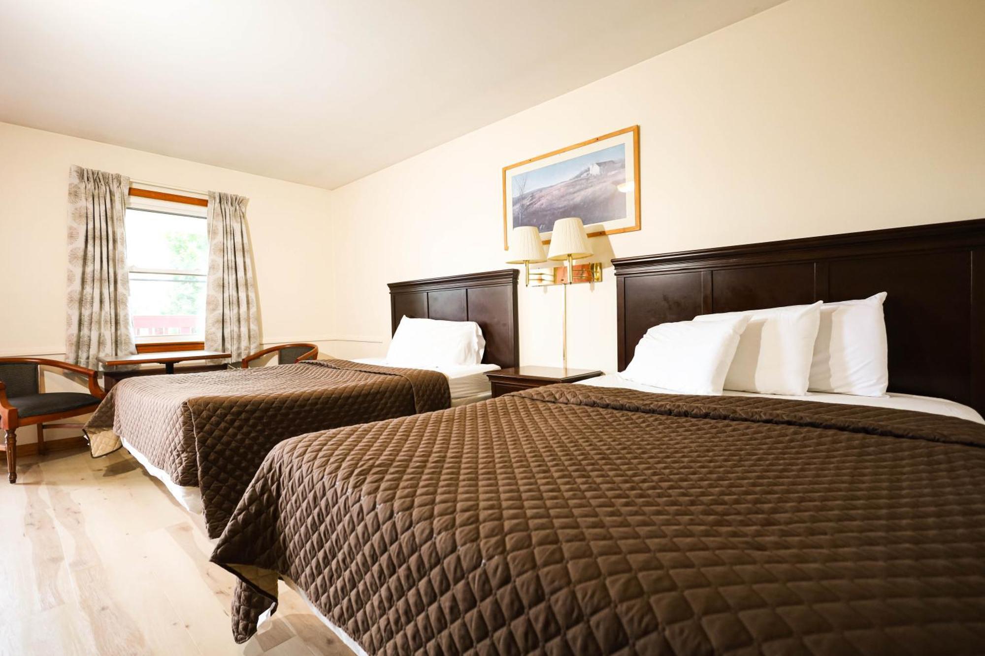 Chatham Travel Lodge Old Chatham Eksteriør bilde
